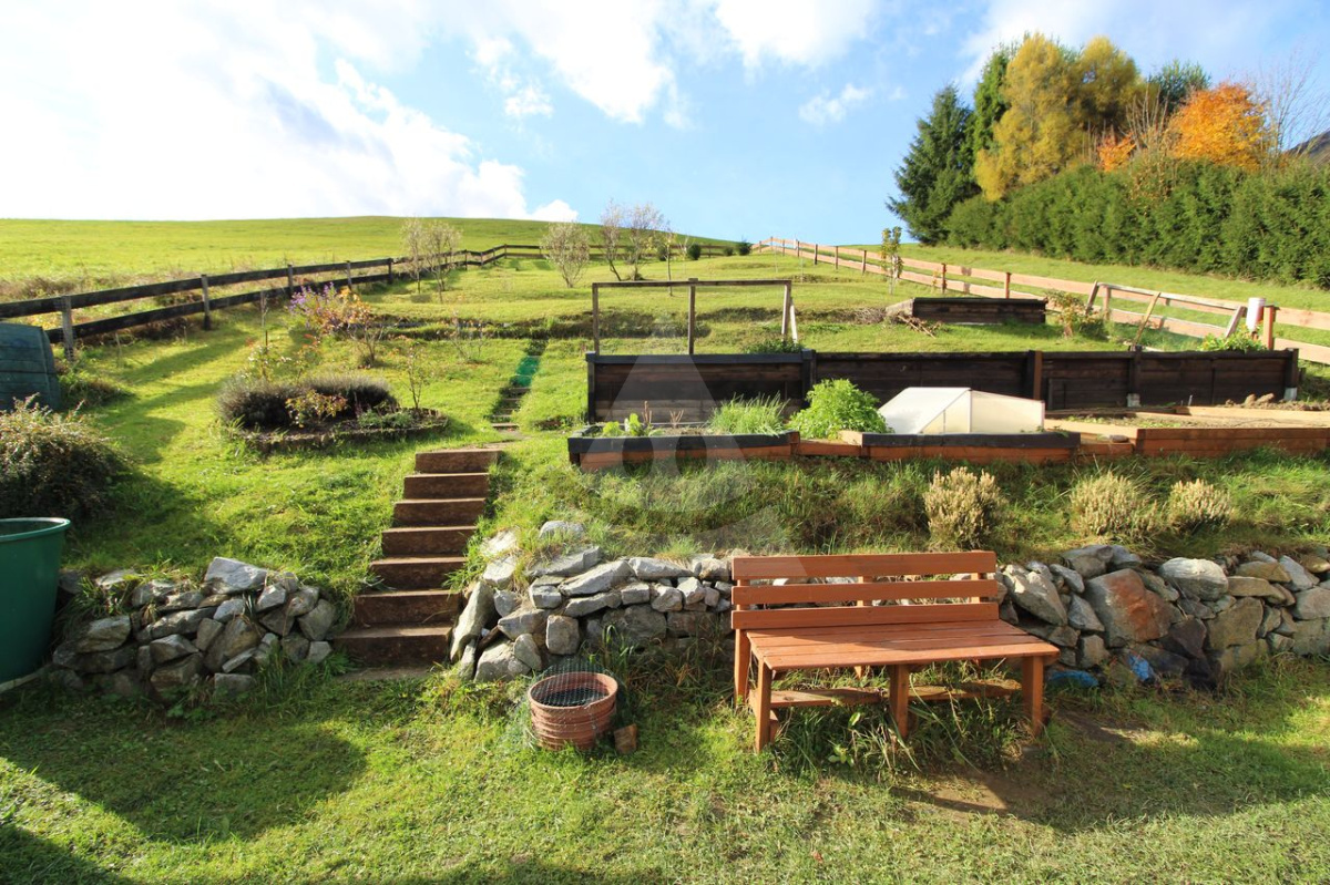 Sale of a beautiful 4-bedroom family house in a quiet location in the village of Istebné