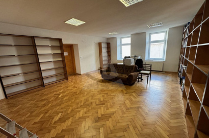 Oversize flat for sale, Moyzesova, Centrum, Liptovský Mikuláš